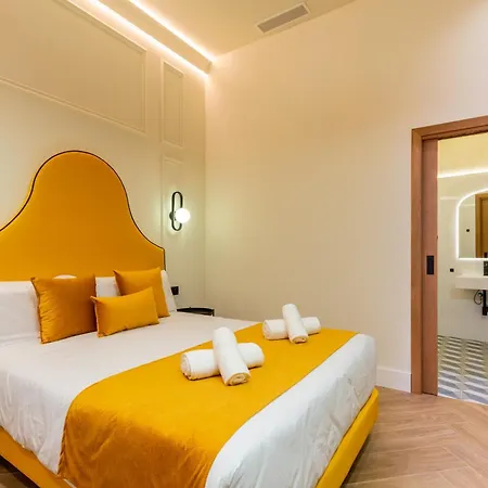 Alvarado 5 * Seville
