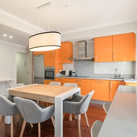 Apartment Molviedro, By Homing U *