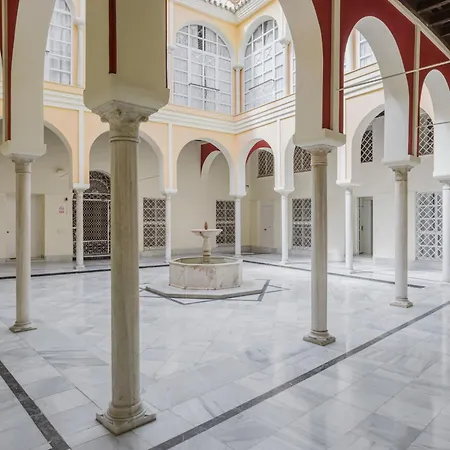 Centro Con Piscina Sevilla