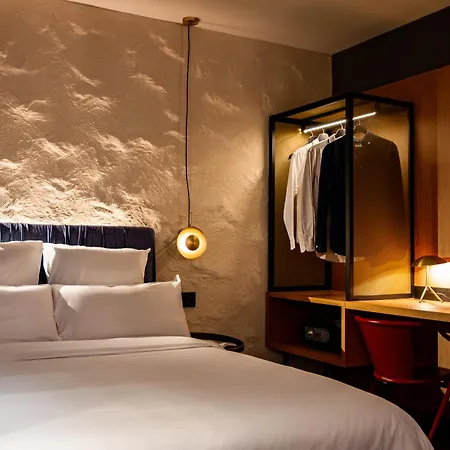 Letoh Letoh Hotell Sevilla