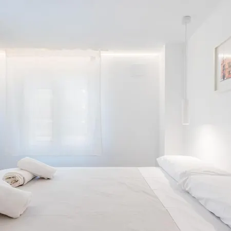 Buhaira Suites, Free Parking And Subway 公寓 塞维利亚