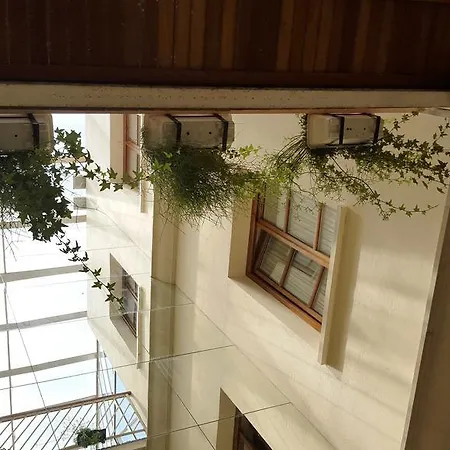 普尔塔卡莫纳旅馆