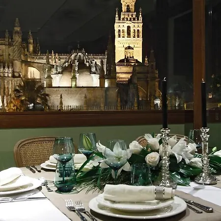 Alcazar Hotel 2*