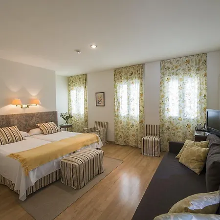 Hotel Alcantara 2*