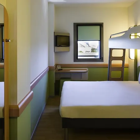 Ibis Budget Aeropuerto Gasthof Sevilla