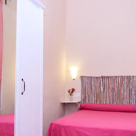 Guest house Azahar 2*