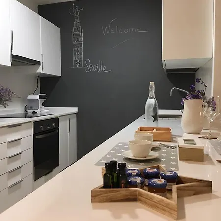 Apartamento Pajaritos Апартаменты *