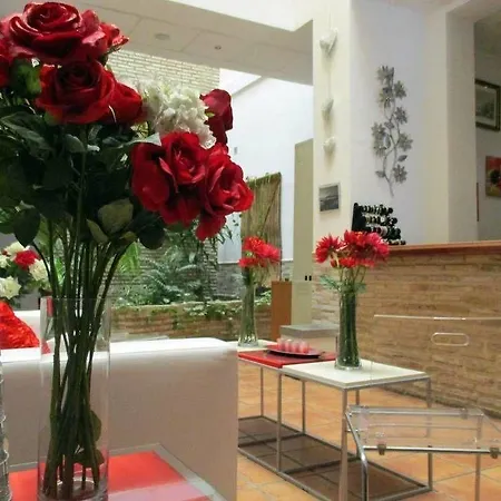 Noches De Triana Guest house 2*
