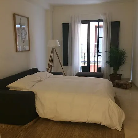 Apartamento Pajaritos * Севилья