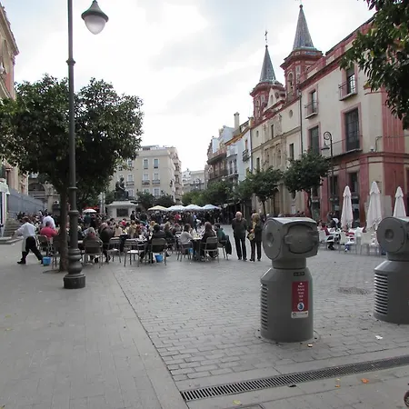 Plaza Alfalfa Centro Sevilla