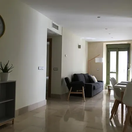 Apartamento 1e Azofaifo St