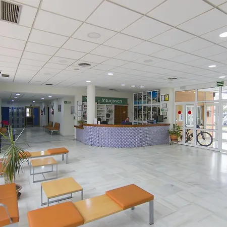 Hostel Inturjoven *