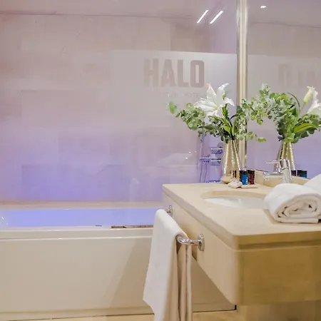 Halo Boutique Hotel 4*