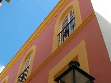 Un Patio En Santa Cruz
