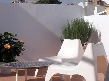 Un Patio En Santa Cruz Hotell Sevilla