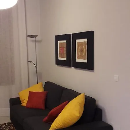 Karivu Castilla * Sevilla