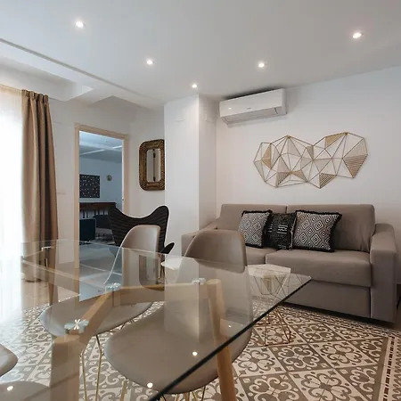 Apartahotel Hommyhome Casa Assle