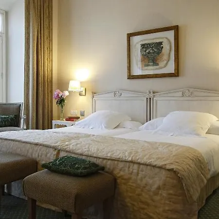 Alcazar Hotel 2*