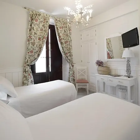 Hotel Basic Puerta De *