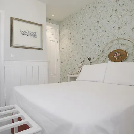 Hotel Basic Puerta De Sevilla
