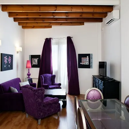 Singular Castellar