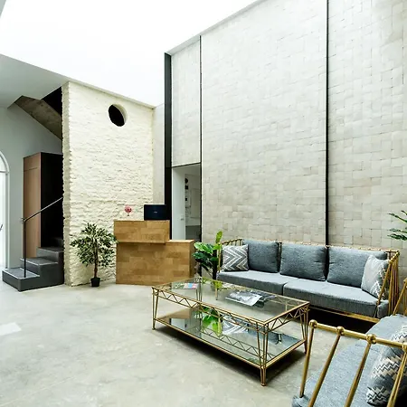 Hotel La Puerta De Palacio - Adults Only
