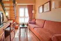 Trh Alcora 4* Tomares