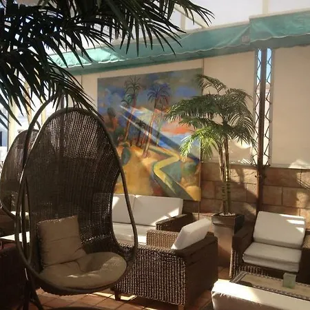 Charming Espacio Azahar 2* Севилья
