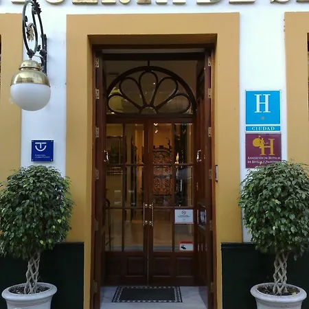 Basic Puerta De Hotel *