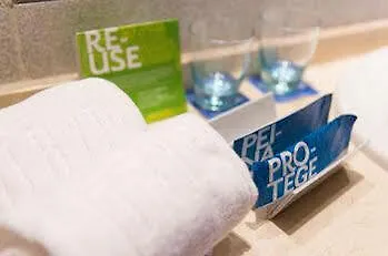 酒店 Tryp Macarena 4*