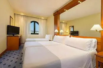 酒店 Tryp Macarena 4*