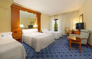 Tryp Macarena 酒店 4*