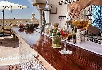 Tryp Macarena 4*