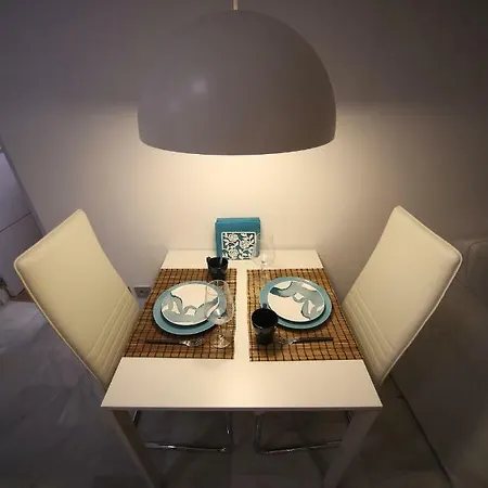 Llaves De San Pedro Apartment Seville