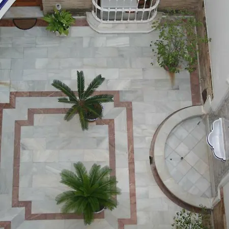Atico Amistad Apartment