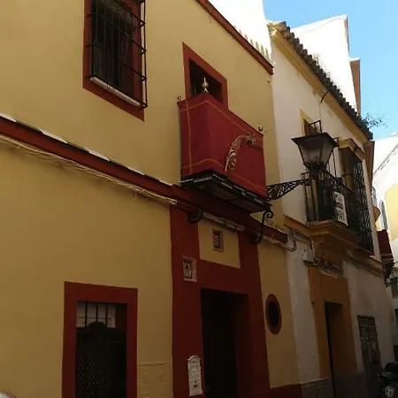 Recuerdos De La Abuela Homestay Seville