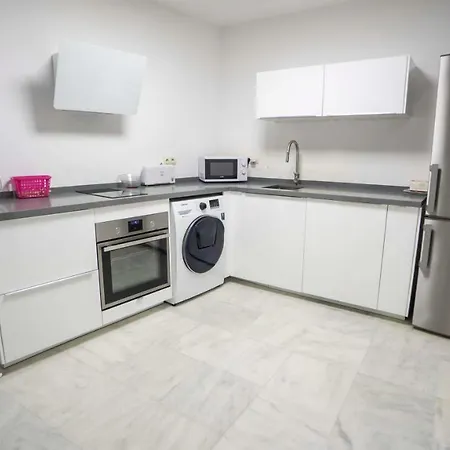 Rentalsevilla Espacioso Dúplex En La Puerta Real Sevilla