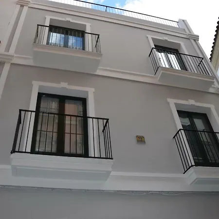Apartamento Pajaritos Апартаменты *