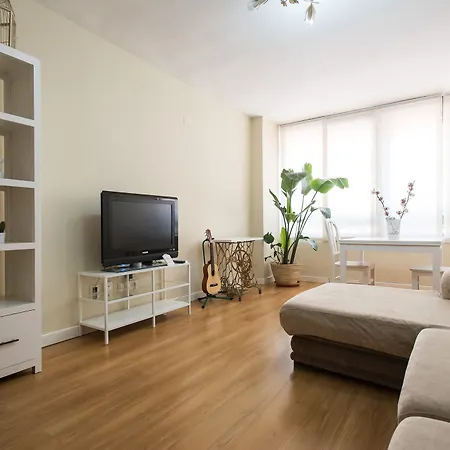 Junto A Jardines De Murillo Apartment *