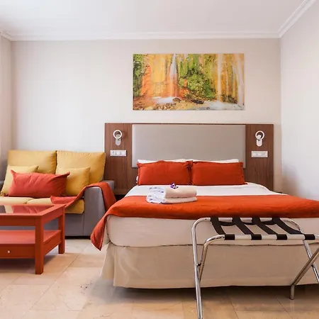 Triana L Apartment Sevilla