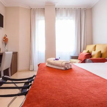 Apartment Triana L *