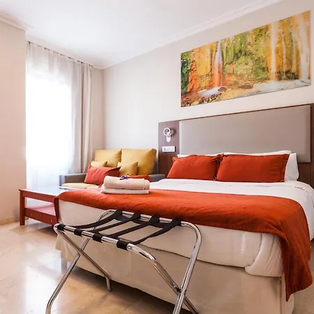 Triana L Apartment *