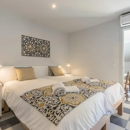 Aparthotel Casa Temprado 3*