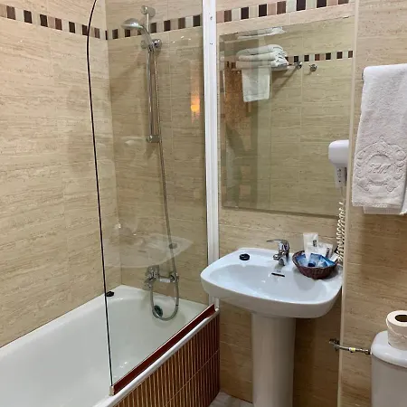 Europa Boutique Hotel *