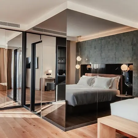 Hotel Unuk