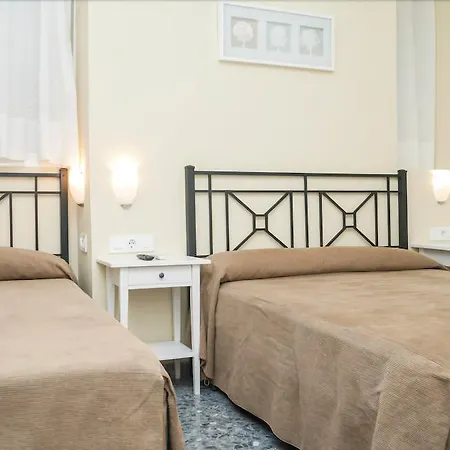 Casa de hóspedes Perez Montilla 2*