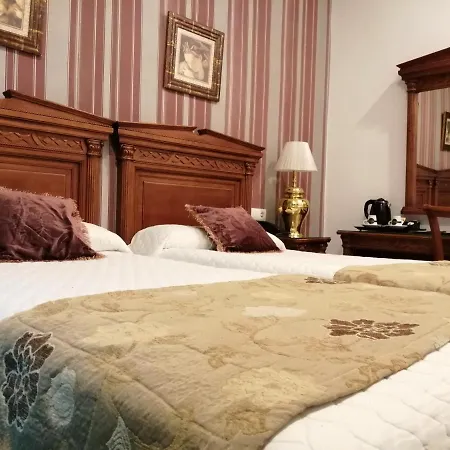 Europa Boutique Hotel *
