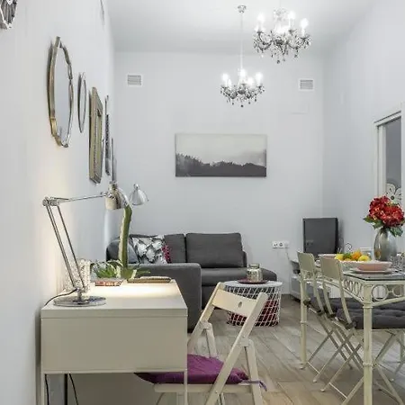 Apartamento Caños De Carmona Parking *