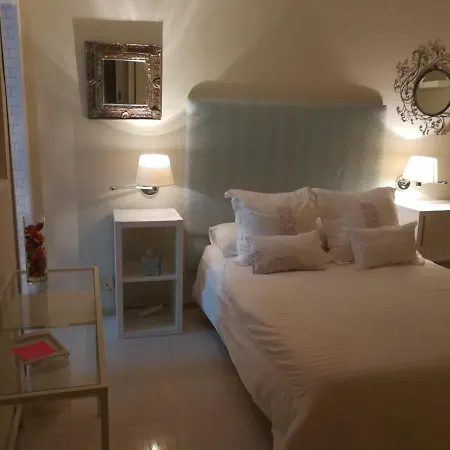 Bed & Breakfast Flamenco Seville