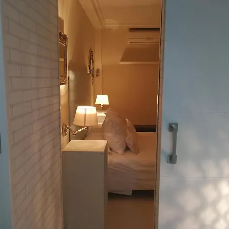 Bed & Breakfast Flamenco Seville